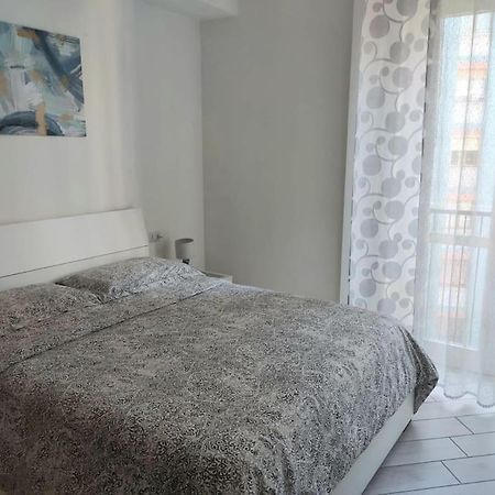Ampio Bilocale In Zona Porta Vittoria / Corso Lodi Apartamento Milán Exterior foto